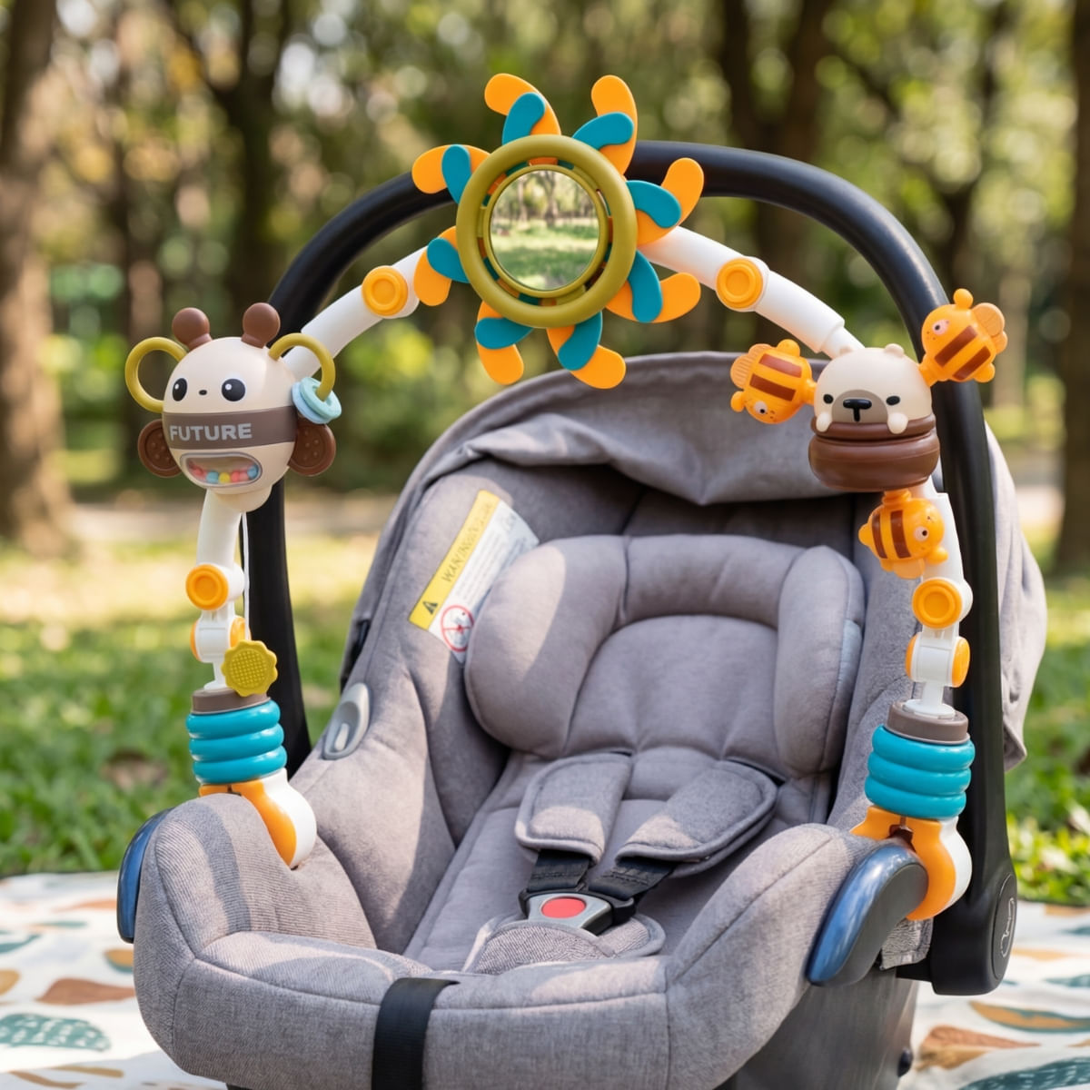 Móbile Chocalho Bebê Carrinho Berço Cadeirinha Bee Maxi Baby